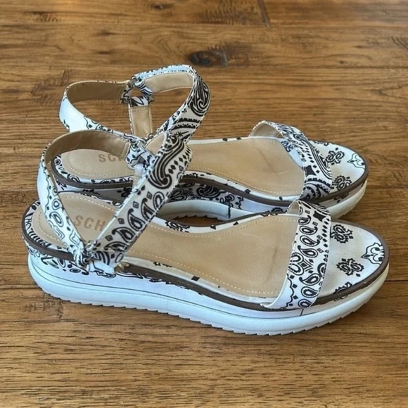 SCHUTZ Shoes - SCHUTZ Black and White Paisley Platform Sandals